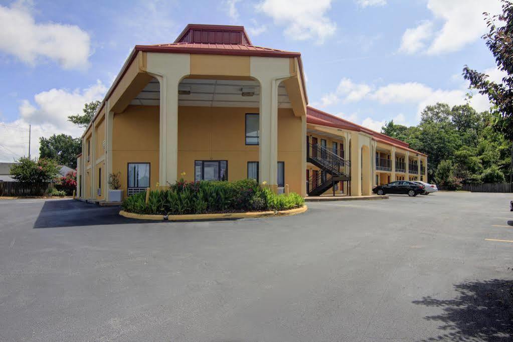 Auburn Lodge Near University Exterior foto